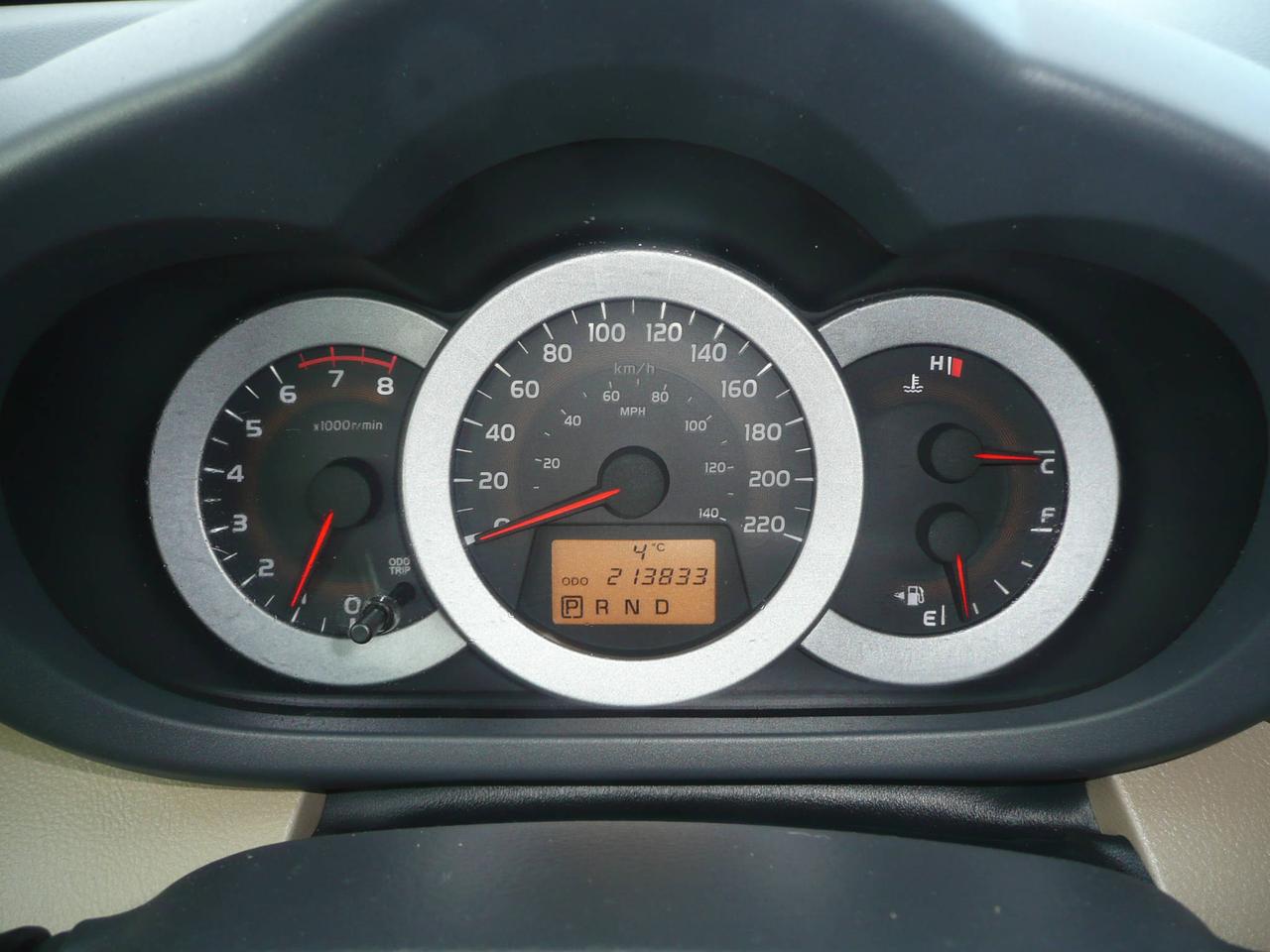 649789.11367946