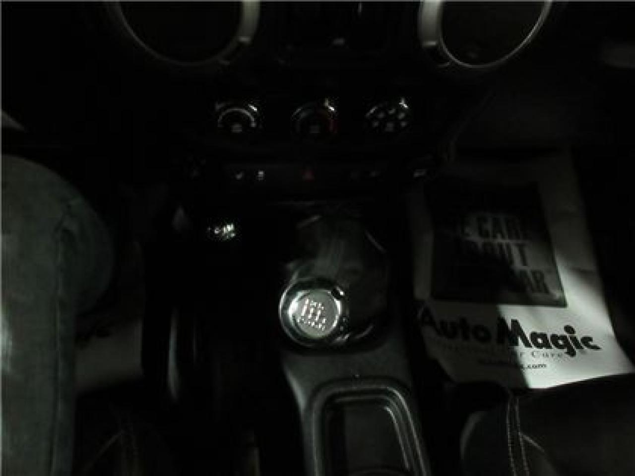 649815