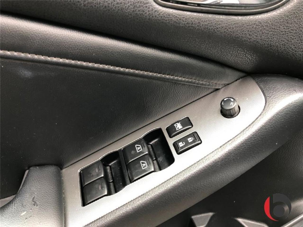 649823