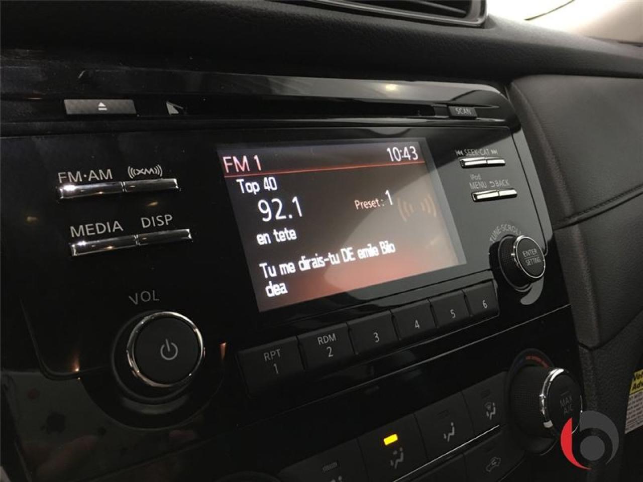649832