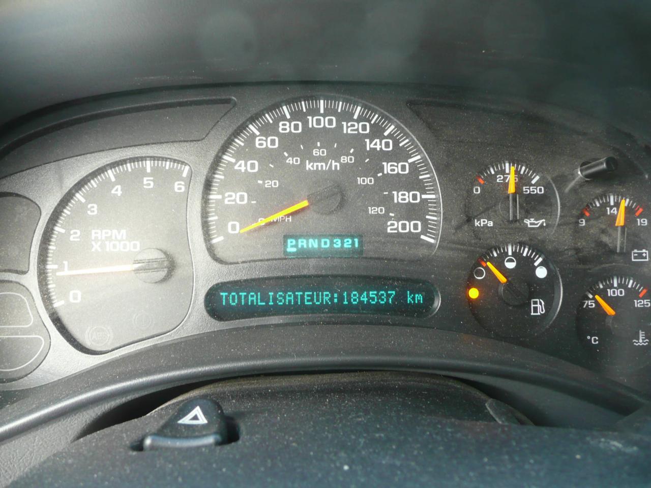 649837