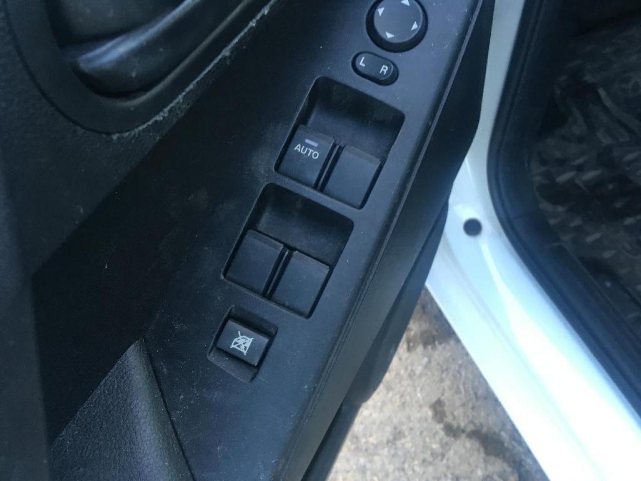 649853