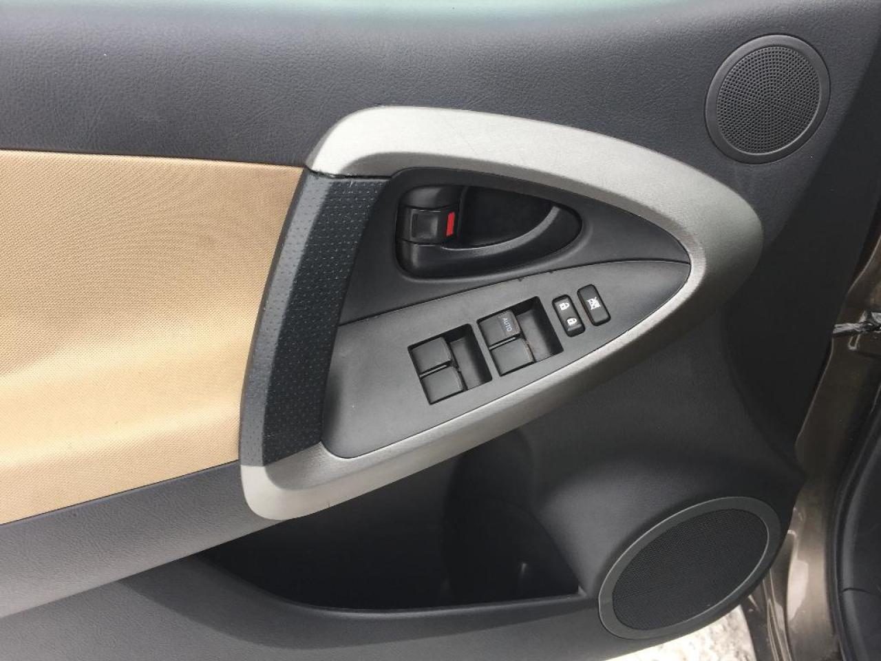 649854