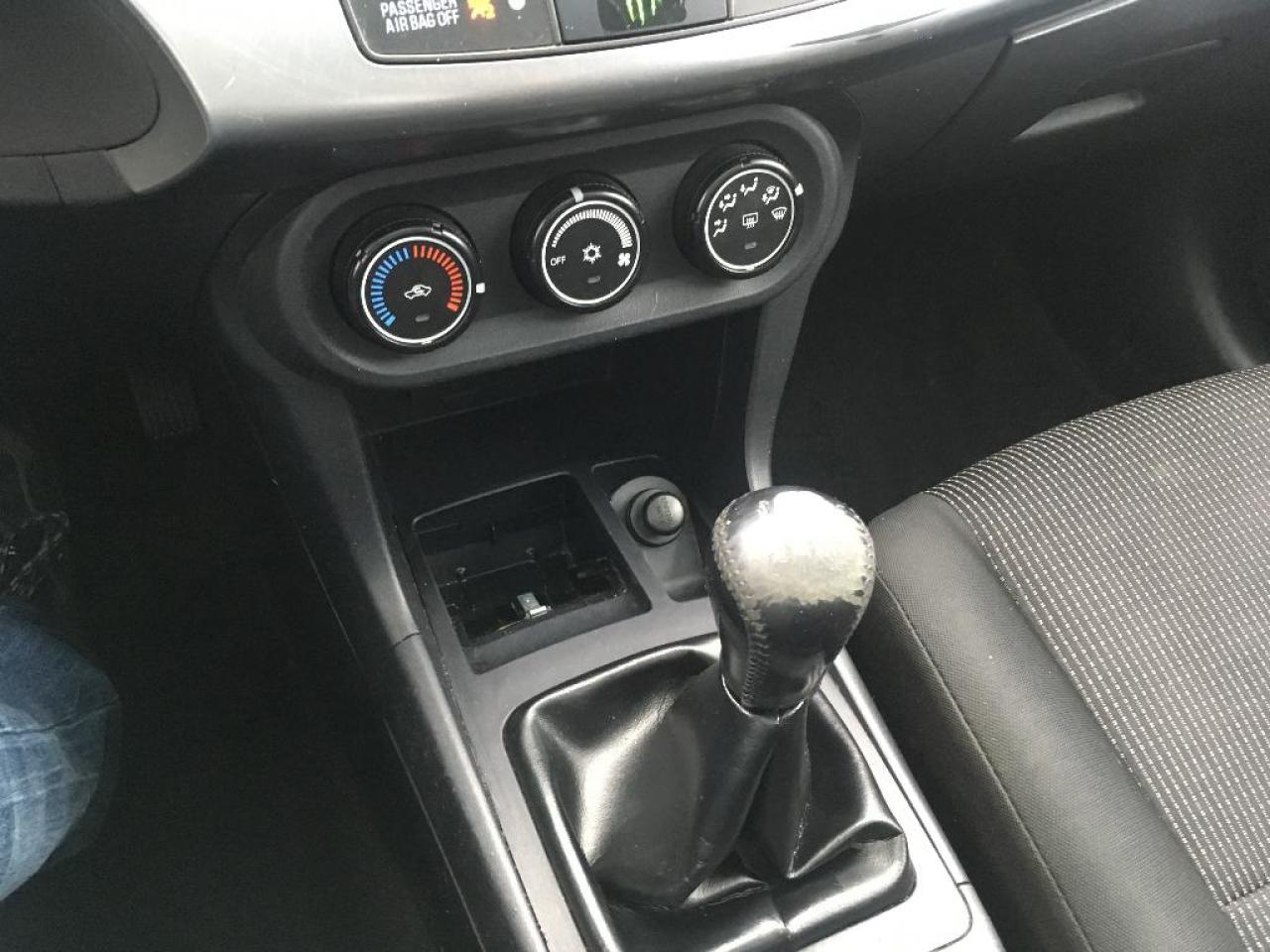 649878