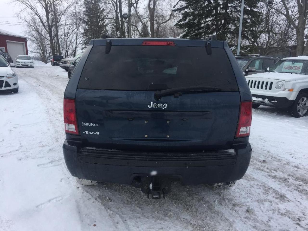 649884