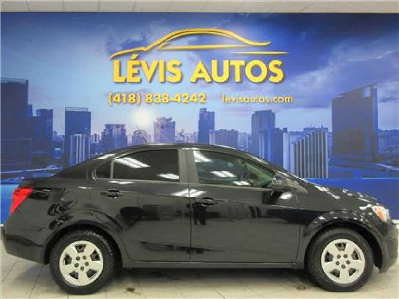Used 2013 Chevrolet Sonic LS for sale in Lévis, QC