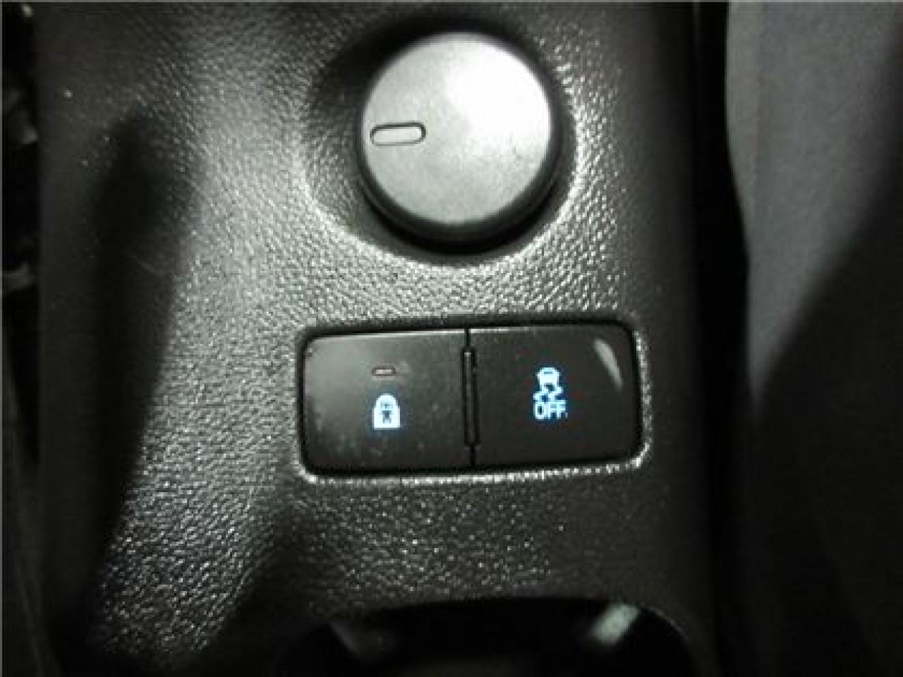 649913