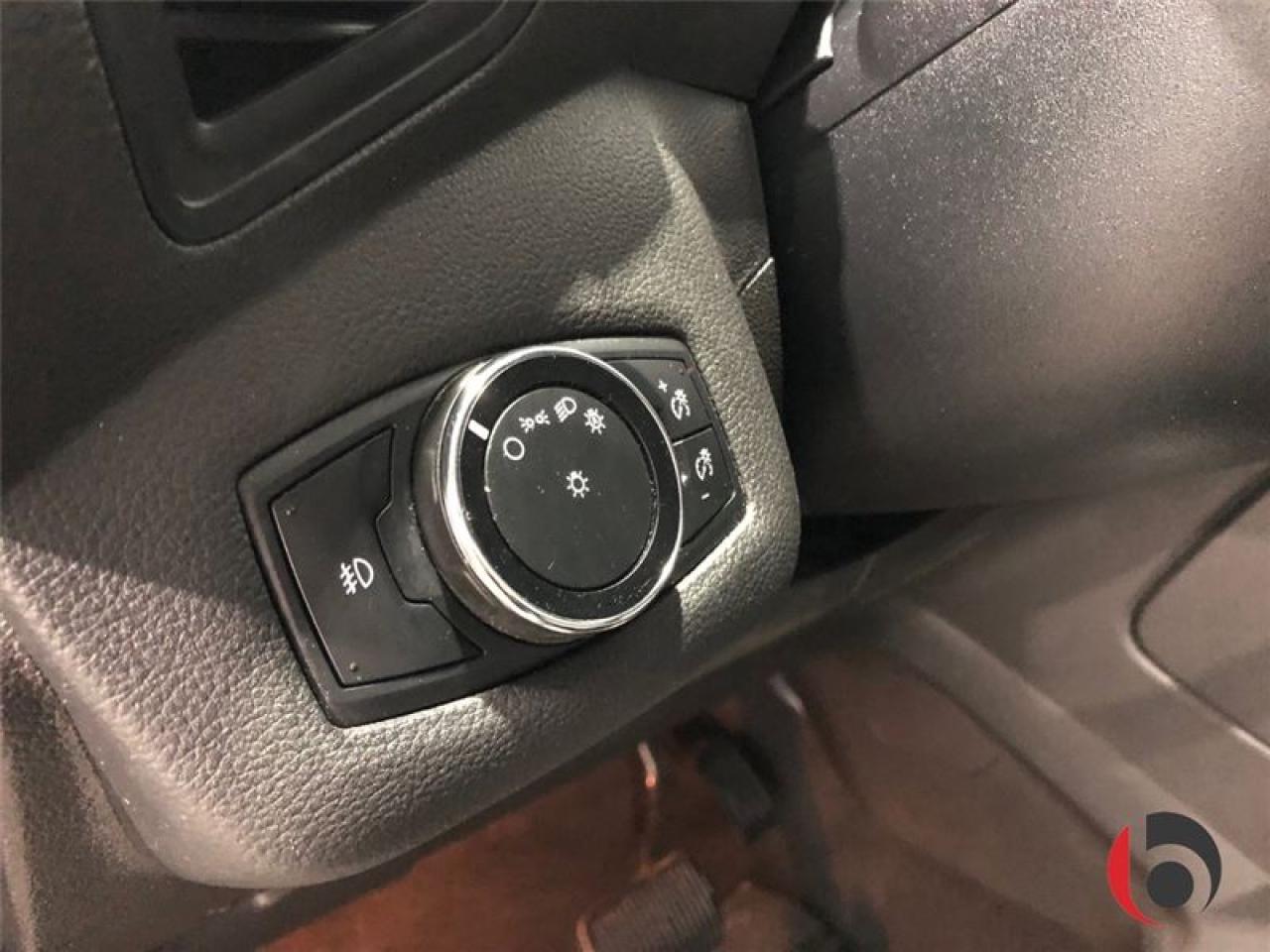 649933