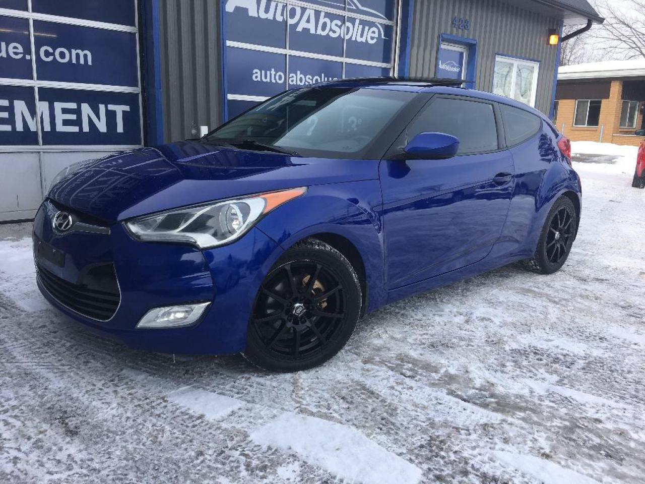 Used 2012 Hyundai Veloster Toit Pano + Navi for sale in Boisbriand, QC
