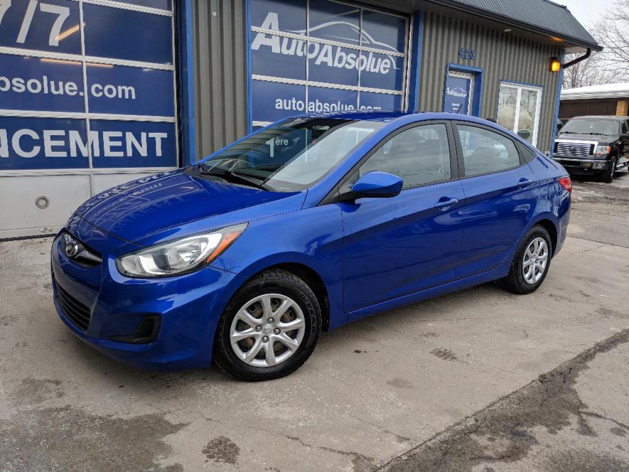 Used 2012 Hyundai Accent Gl + A/c + Gr for sale in Boisbriand, QC