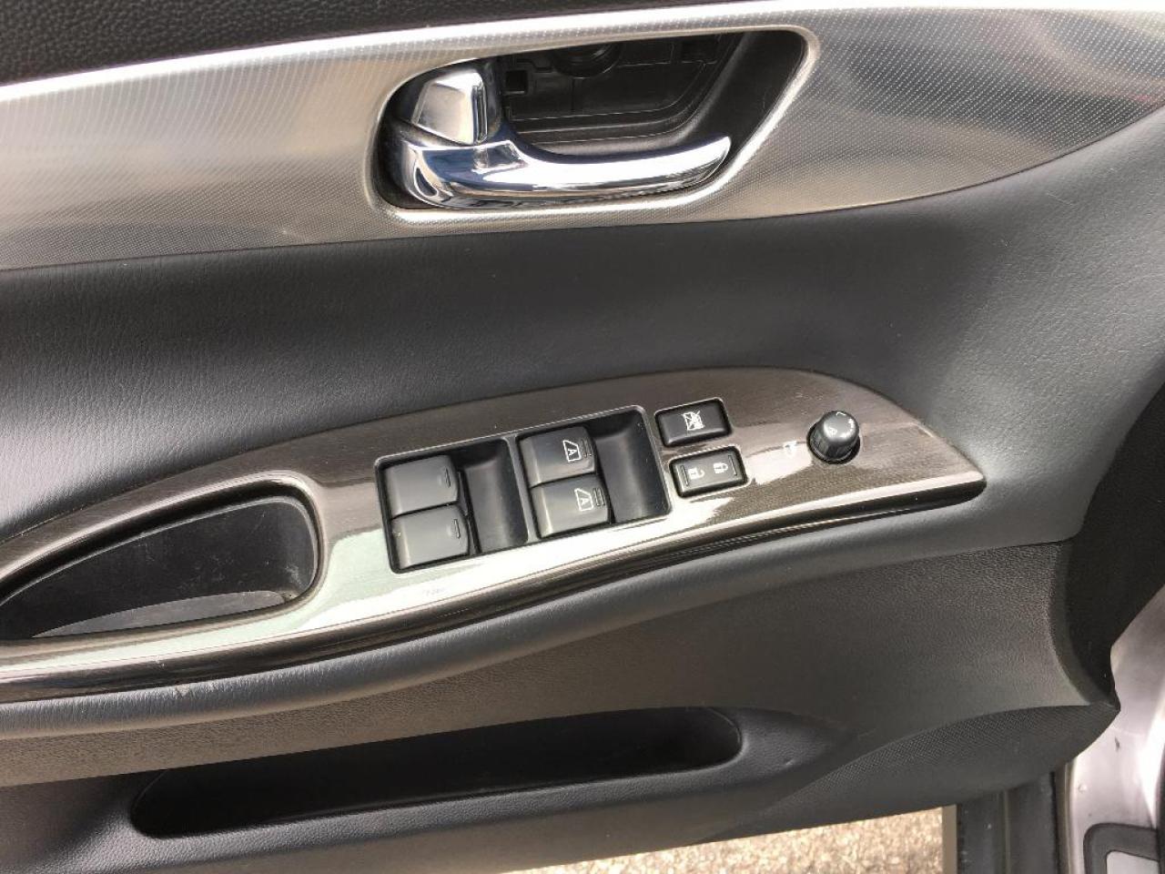650100