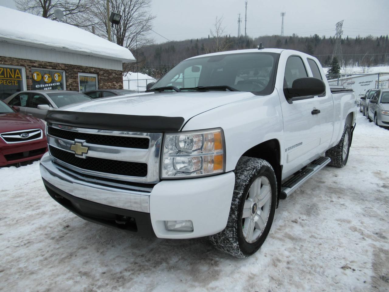 Used 2007 Chevrolet Silverado 1500 LT 4X4 Cabine Allongée for sale in Québec, QC