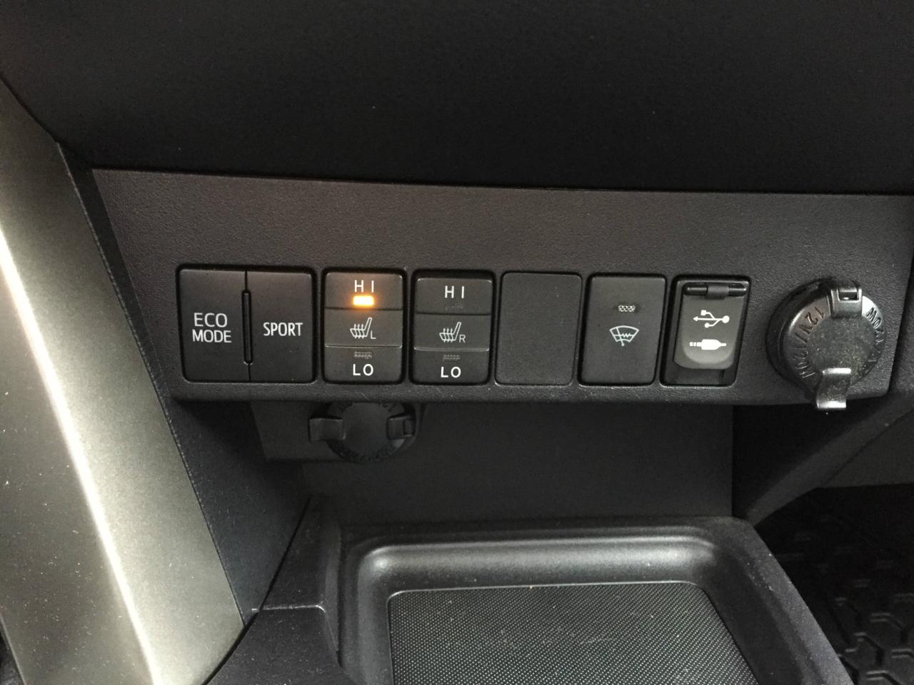650427