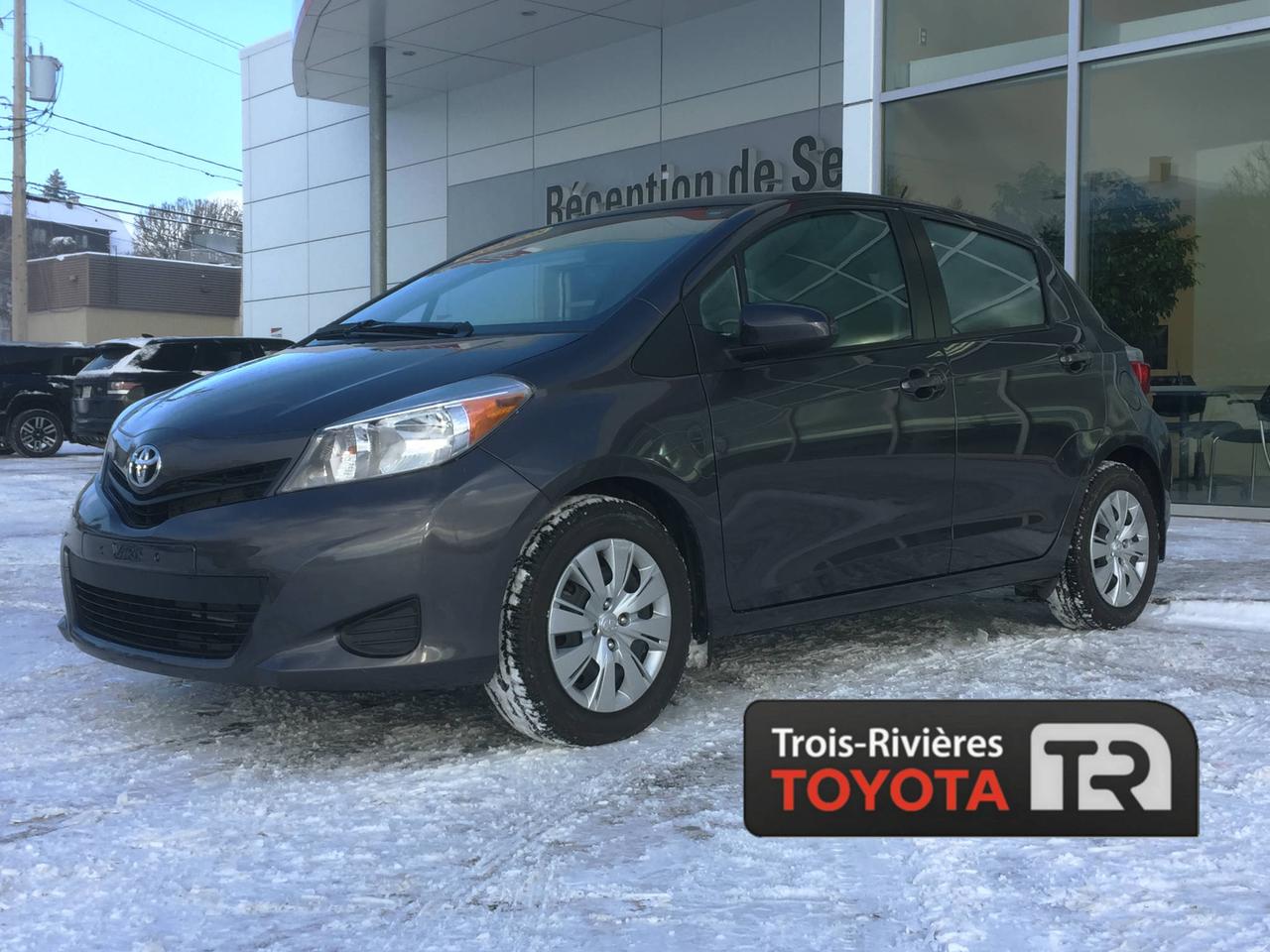 <a href=https://www.trtoyota.ca/occasion/Toyota-Yaris-2014.html>https://www.trtoyota.ca/occasion/Toyota-Yaris-2014.html</a>

**CERTIFIÉ** TOYOTA YARIS LE HATCHBACK 5 PORTES 2014, MOTEUR DE 1.5 LITRES ET 4 CYLINDRES, TRANSMISSION AUTOMATIQUE, GROUPE ÉLECTRIQUE, RÉGULATEUR DE VITESSE, MIROIRS ÉLECTRIQUES ET CHAUFFANTS... Vous désirez une petite voiture compacte et très économique? Trois-Rivières vous offre cette magnifique Yaris 2014, naffichant que 22 826 km au compteur. Venez rencontrer nos experts afin de faire lessai routier dun de nos véhicules dès aujourdhui. Obtenez le rapport dhistorique Carproof sur demande. Chez Trois-Rivieres Toyota, vous bénéficiez dun vaste choix de véhicules doccasion de toutes marques tel que Honda, Nissan, Hyundai, Ford, Mazda, Mitsubishi, Kia et plus encore! Le plus grand concessionnaire Toyota de la région de la Mauricie et Centre-du-Québec ! Situé entre Québec et Montréal, Trois-Rivières Toyota vous offre la première, deuxième et troisième chance au crédit. Visitez notre site web pour voir notre inventaire de voitures doccasion : www.trtoyota.ca.
