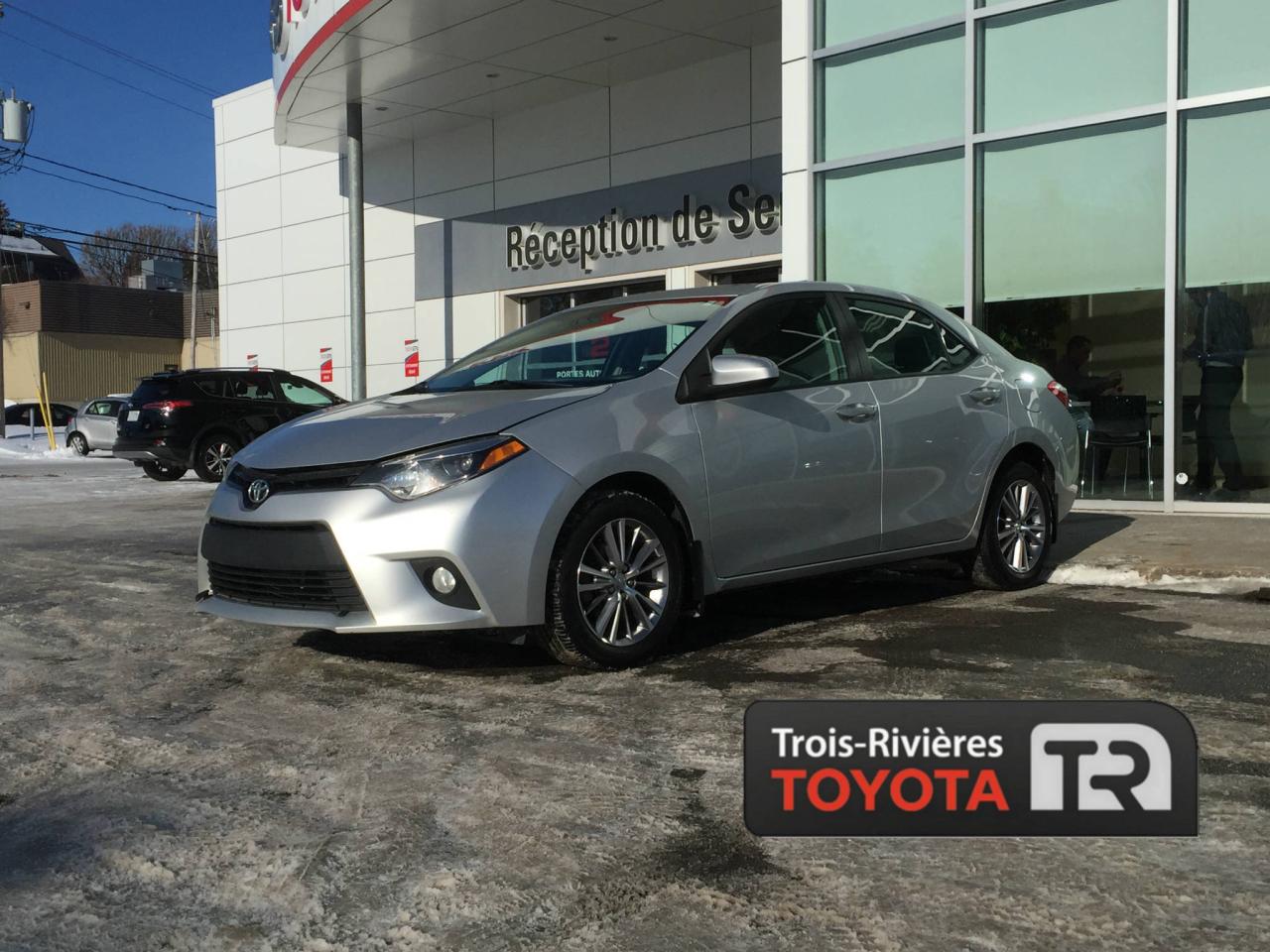 Used 2014 Toyota Corolla LE - Auto - Toit - Mags - Cuir for sale in Trois-Rivières, QC