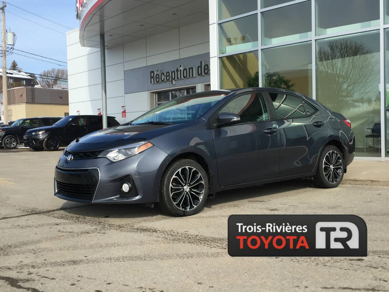 Used 2014 Toyota Corolla S - Toit - Mags - Caméra - Cruise for sale in Trois-Rivières, QC