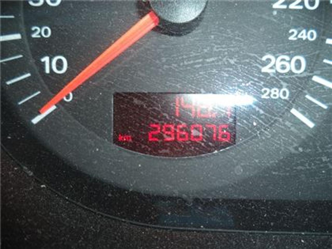 650564.11383566