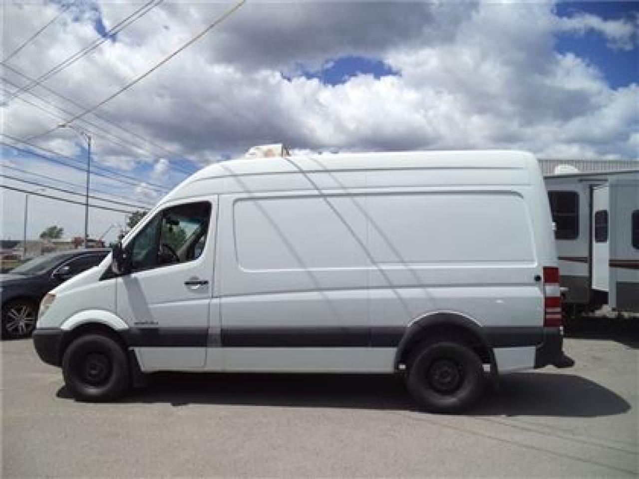 Used 2007 Dodge Sprinter High Roof Réfrigérer for sale in Mirabel, QC