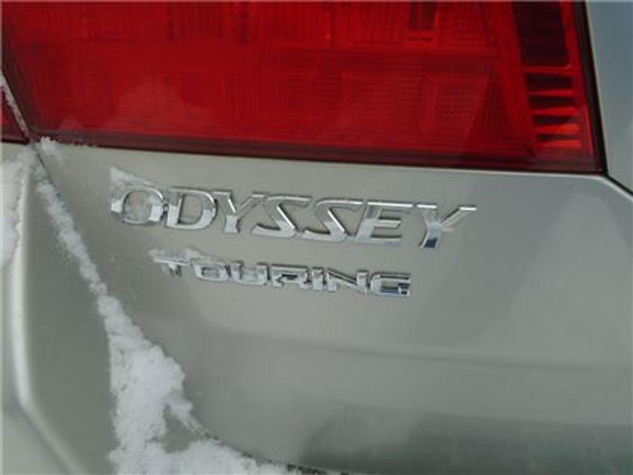650579.11383847