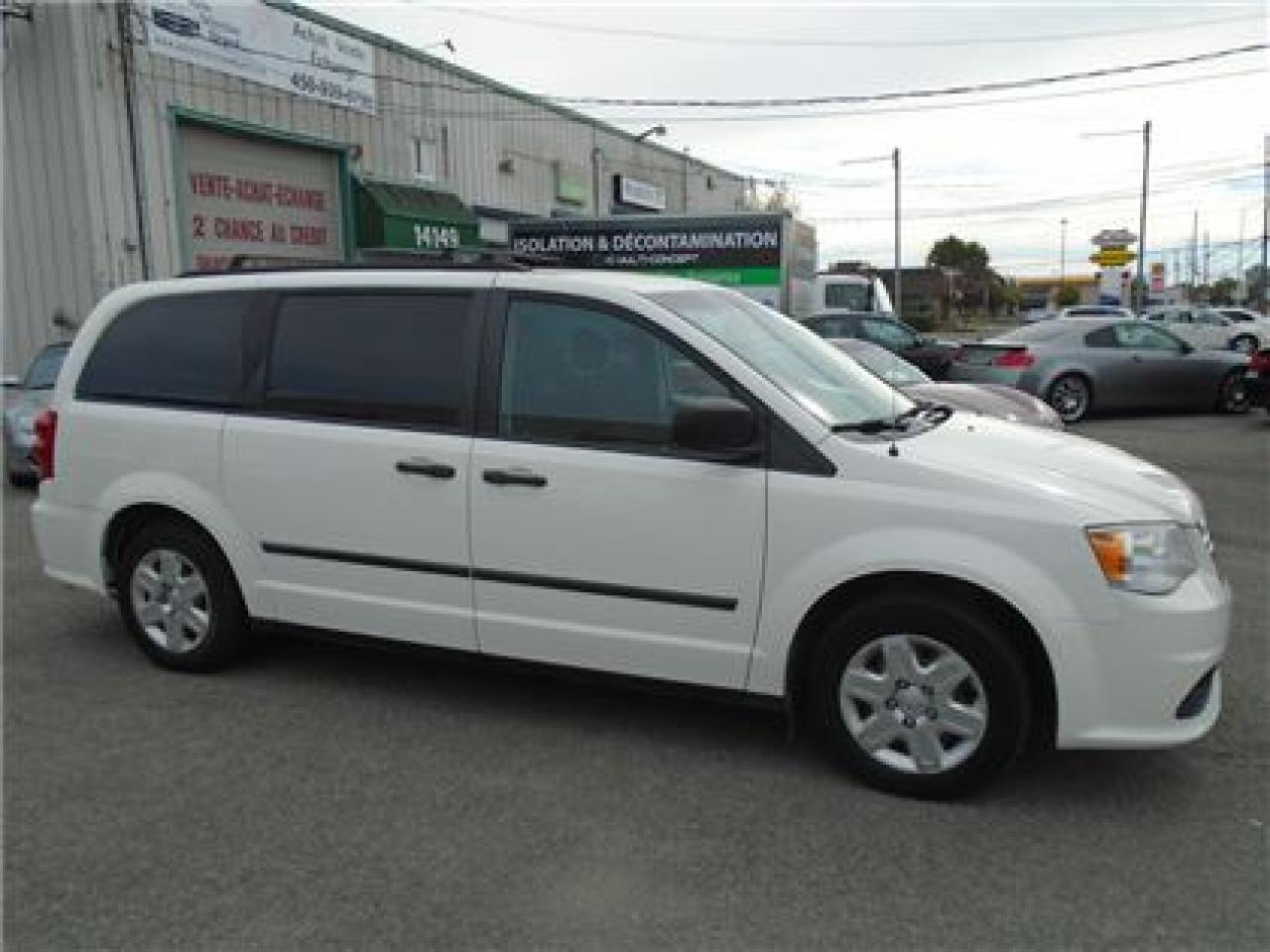Used 2011 Dodge Grand Caravan Sxt 7passager Gar for sale in Mirabel, QC