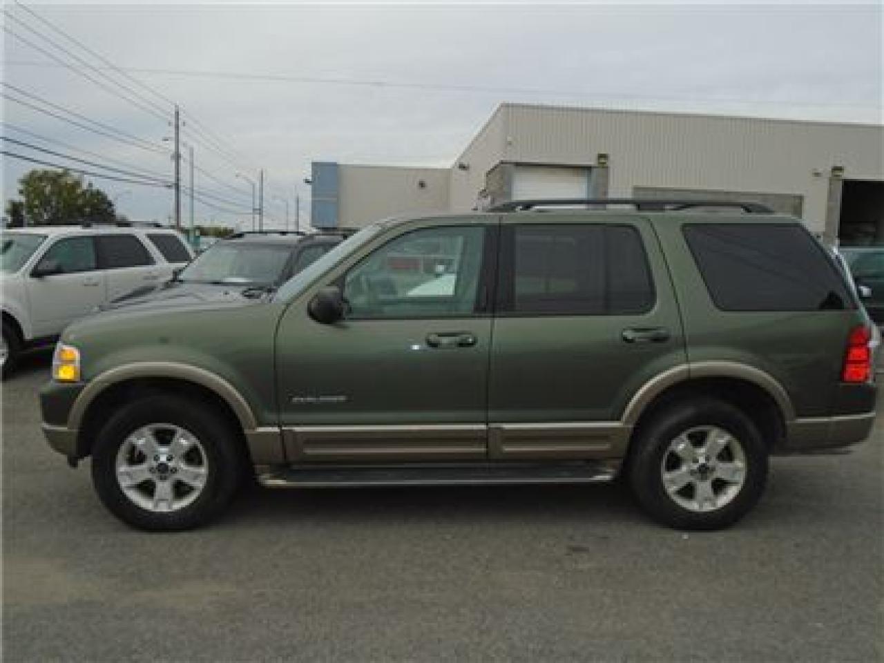 Used 2004 Ford Explorer Eddie Bauer 4.0l for sale in Mirabel, QC