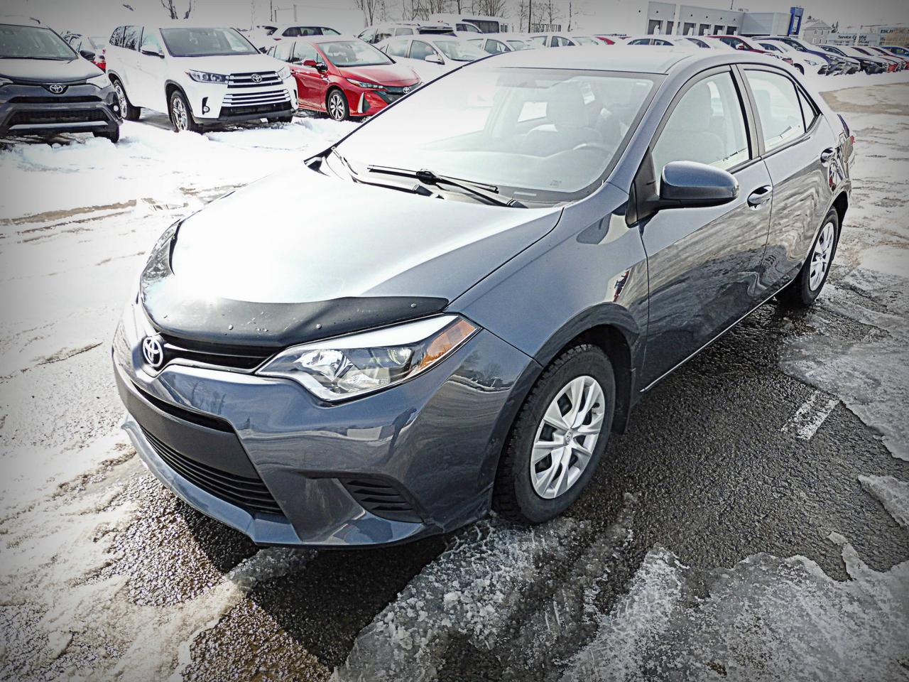 <a href=https://www.straymondtoyota.com/occasion/Toyota-Corolla-2014.html>https://www.straymondtoyota.com/occasion/Toyota-Corolla-2014.html</a>

Corolla 2014, parfait état, climatisation deux zones, bluetooth, A/C

Véhicule inspecté en 121 points, remise à neuf complète. 

Saint-Raymond Toyota est un concessionnaire de voitures neuves et de véhicules doccasion depuis 1970 dans la ville de lautomobile, ouvert tous les samedis de 9h à 15h. 
Toutes nos voitures usagées sont inspectées, reconditionnées et passées au peigne fin dans notre atelier desthétique automobile La touche Toyota.

Un service après vente et un département de pièces, recommandé CAA disponible pour vous servir du lundi au vendredi de 8h à 17h, mardi et mercredi de 8h à 20h. Ouvert les samedis de  8h à midi pour les mois mars, avril, mai, septembre, octobre et novembre. 
Des frais dadministration peuvent être chargés jusquà concurrence de 299.$, pour transfert dimmatriculation, cadeau et plein dessence.

Concessionnaire Toyota et multimarques. Plus de 150 véhicules doccasion en inventaire.

Financement disponible sur place, 2ème chance au crédit et 3ème chance au crédit à des taux dintérêt négocié pour vous des plus avantageux.