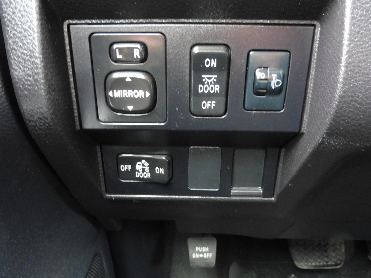 650643.11385327