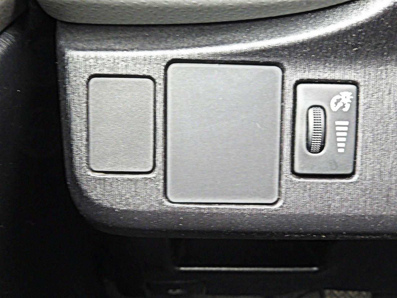 650676.11386045