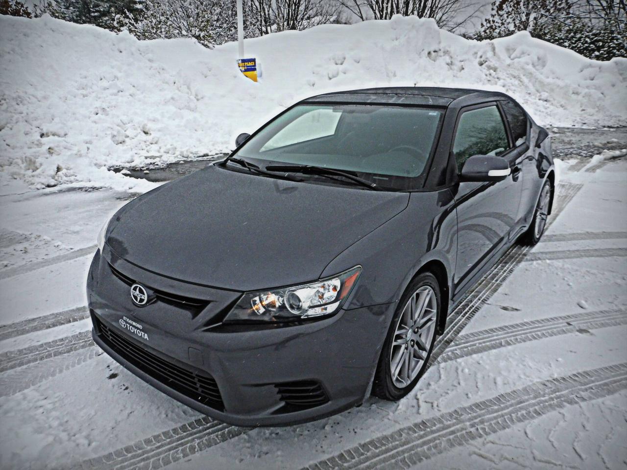 <a href=https://www.straymondtoyota.com/occasion/Scion-tC-2011.html>https://www.straymondtoyota.com/occasion/Scion-tC-2011.html</a>

Scion TC 2011, gris foncé, 120000km, très propre, voiture de sport.

Saint-Raymond Toyota est un concessionnaire de voitures neuves et de véhicules doccasion depuis 1970 dans la ville de lautomobile, ouvert tous les samedis de 9h à 15h. 
Toutes nos voitures usagées sont inspectées, reconditionnées et passées au peigne fin dans notre atelier desthétique automobile La touche Toyota.

Un service après vente et un département de pièces, recommandé CAA disponible pour vous servir du lundi au vendredi de 8h à 17h, mardi et mercredi de 8h à 20h. Ouvert les samedis de  8h à midi pour les mois mars, avril, mai, septembre, octobre et novembre. 
Des frais dadministration peuvent être chargés jusquà concurrence de 299.$, pour transfert dimmatriculation, cadeau et plein dessence.

Concessionnaire Toyota et multimarques. Plus de 150 véhicules doccasion en inventaire.

Financement disponible sur place, 2ème chance au crédit et 3ème chance au crédit à des taux dintérêt négocié pour vous des plus avantageux.