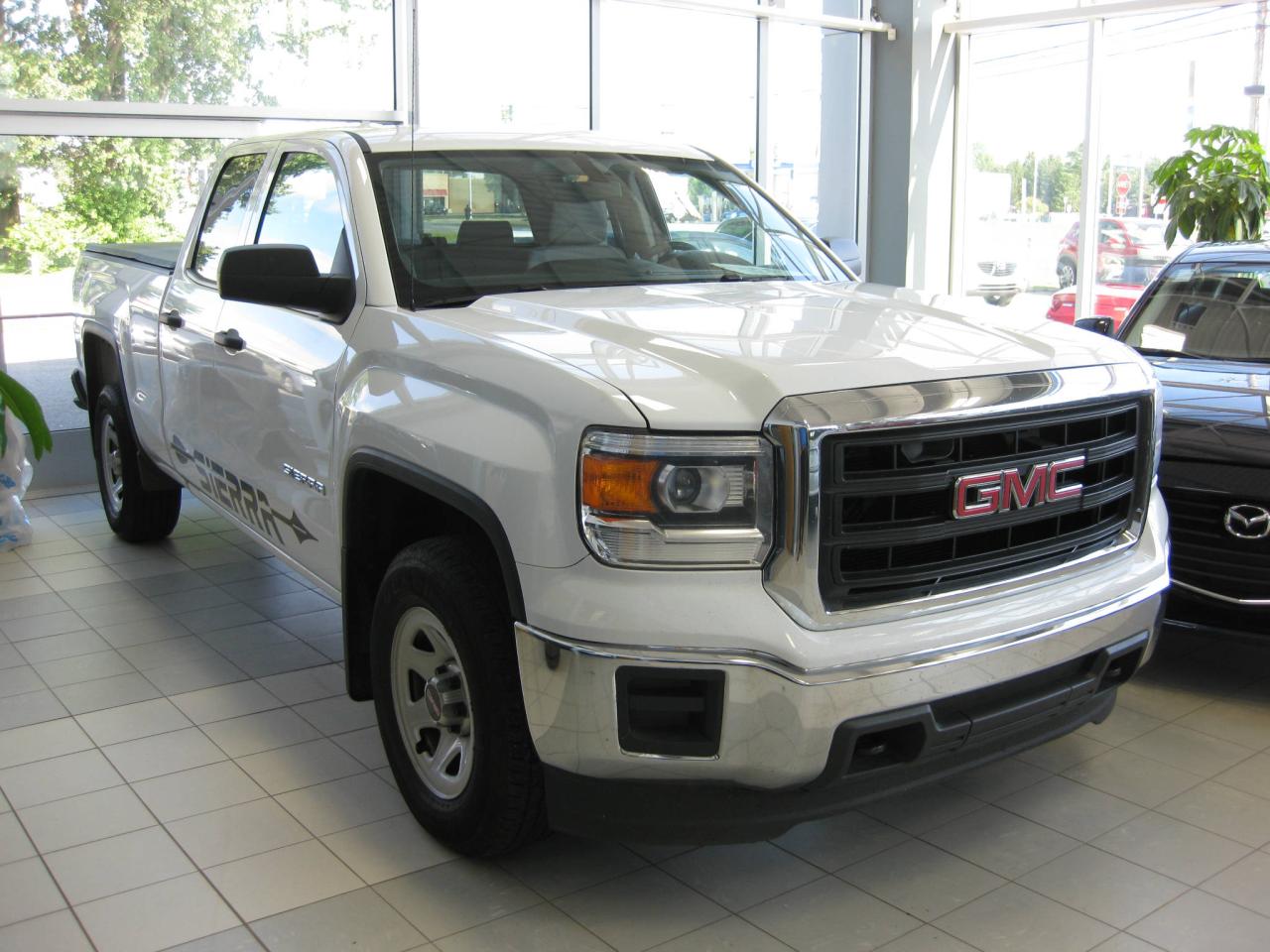Used 2015 GMC Sierra 1500 V6 4X4 4 PNEUS HIVERS for sale in Trois-Rivières, QC
