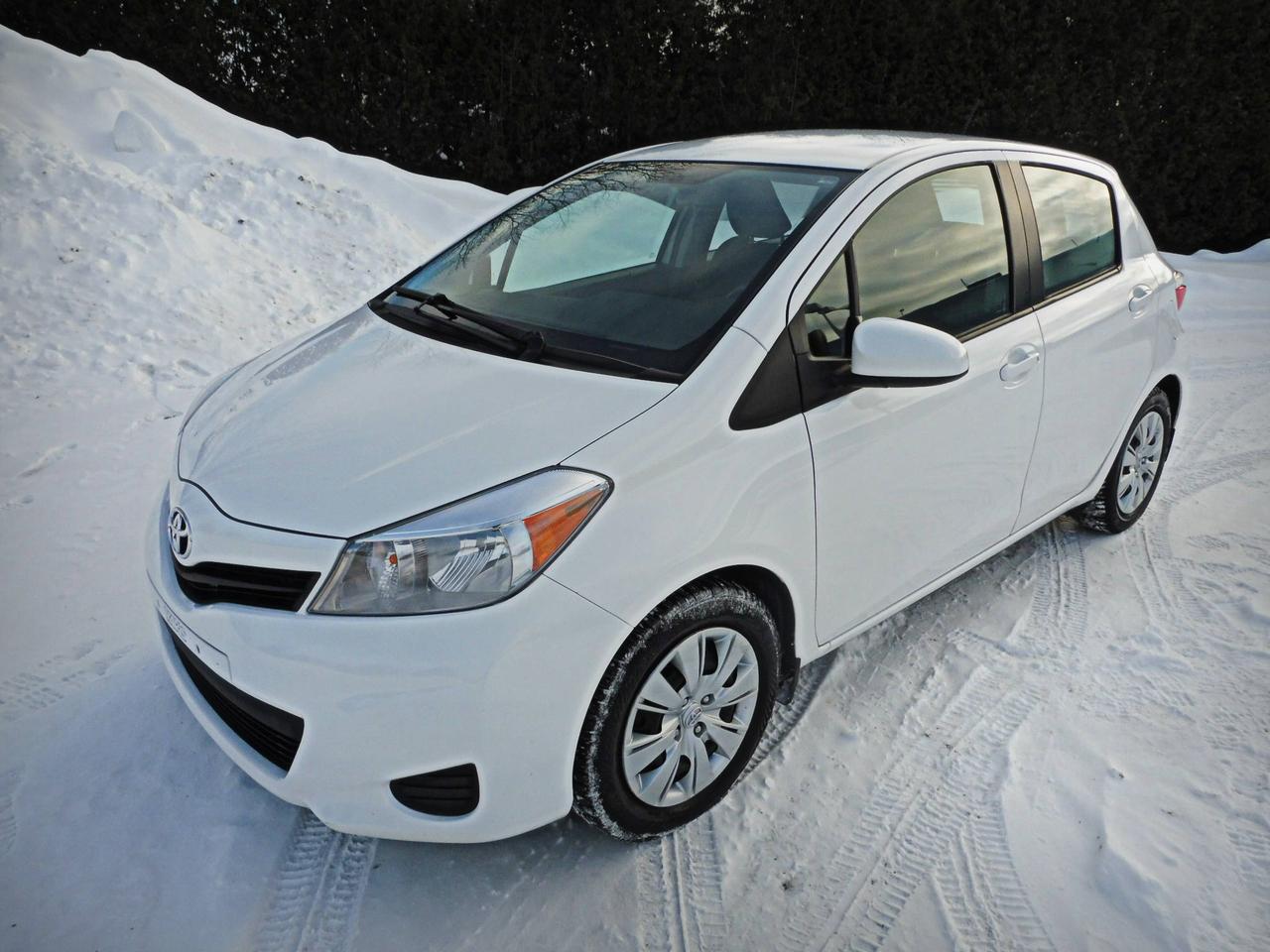 <a href=https://www.straymondtoyota.com/occasion/Toyota-Yaris-2014.html>https://www.straymondtoyota.com/occasion/Toyota-Yaris-2014.html</a>

Yaris 2014,  blanc, automatique, air climatisé, très économique et fiable... , bluetooth. Véhicule CERTIFIÉ Toyota.

Balance de garantie du manufacturier, véhicule certifié et inspecté en 160 points, remise à neuf complète
Saint-Raymond Toyota est un concessionnaire de voitures neuves et de véhicules doccasion depuis 1970 dans la ville de lautomobile, ouvert tous les samedis de 9h à 15h. 
Toutes nos voitures usagées sont inspectées, reconditionnées et passées au peigne fin dans notre atelier desthétique automobile La touche Toyota.

Un service après vente et un département de pièces, recommandé CAA disponible pour vous servir du lundi au vendredi de 8h à 17h, mardi et mercredi de 8h à 20h. Ouvert les samedis de  8h à midi pour les mois mars, avril, mai, septembre, octobre et novembre. 
Des frais dadministration peuvent être chargés jusquà concurrence de 299.$, pour transfert dimmatriculation, cadeau et plein dessence.

Concessionnaire Toyota et multimarques. Plus de 150 véhicules doccasion en inventaire.

Financement disponible sur place, 2ème chance au crédit et 3ème chance au crédit à des taux dintérêt négocié pour vous des plus avantageux.