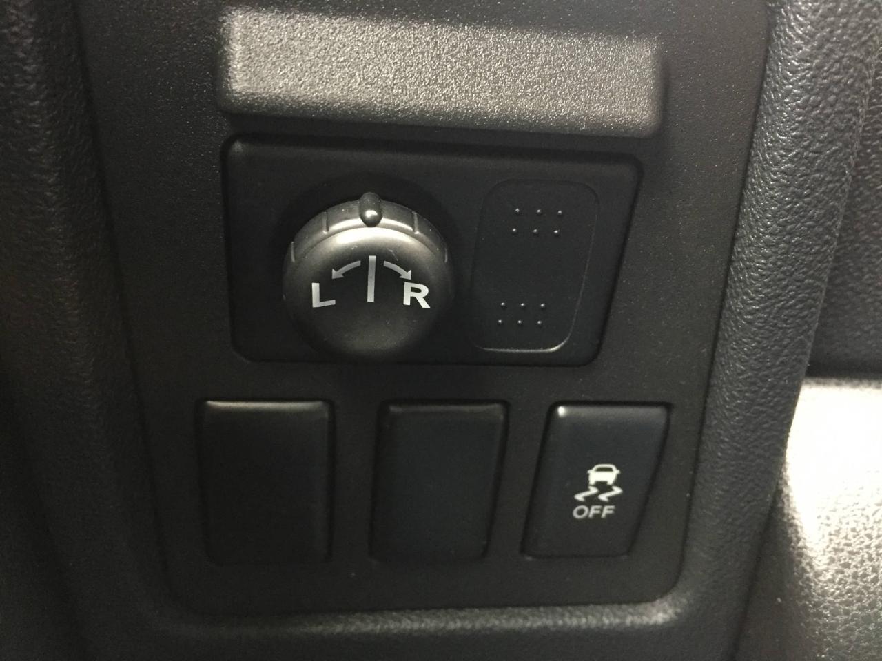 650832