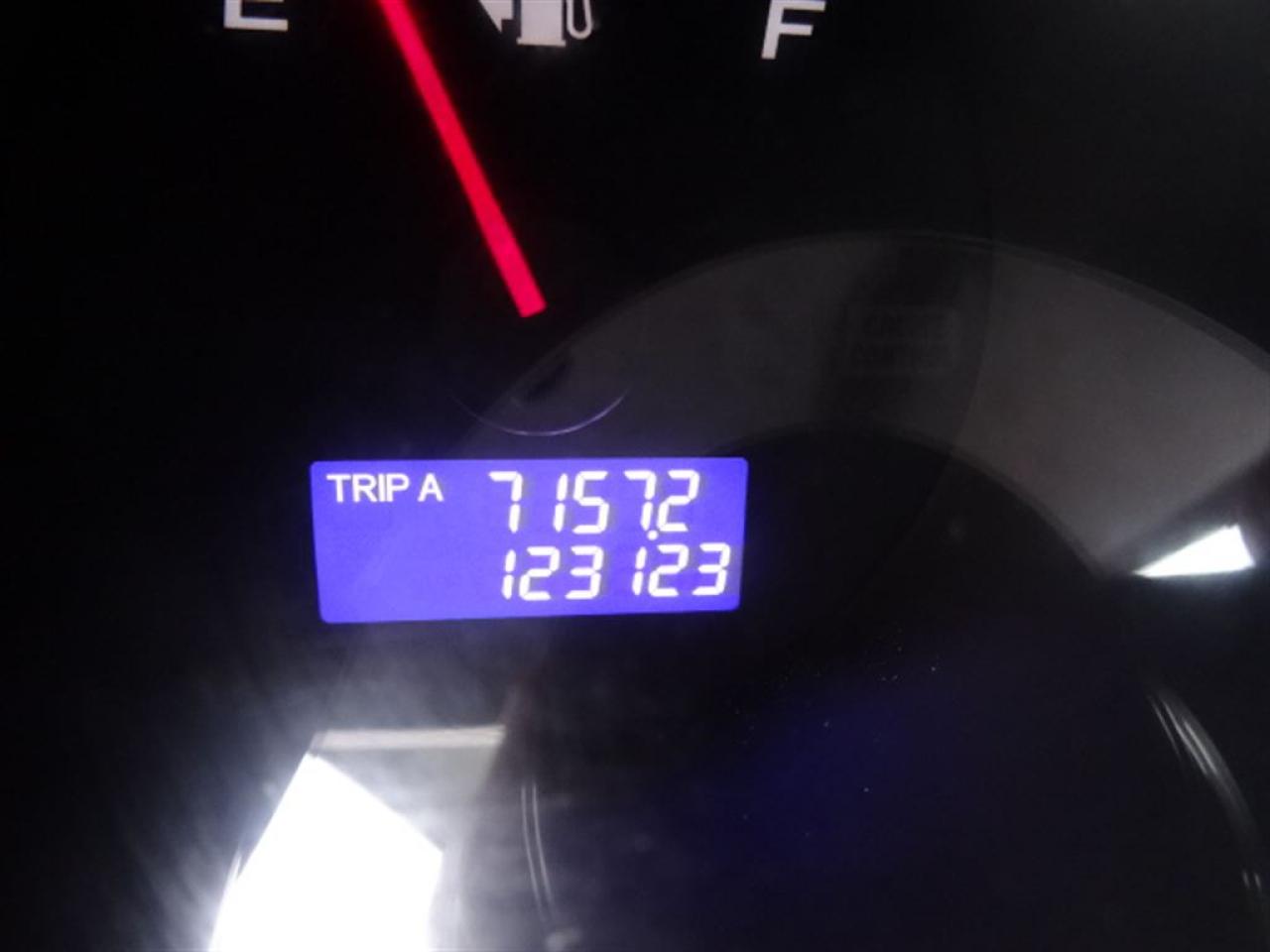 650857