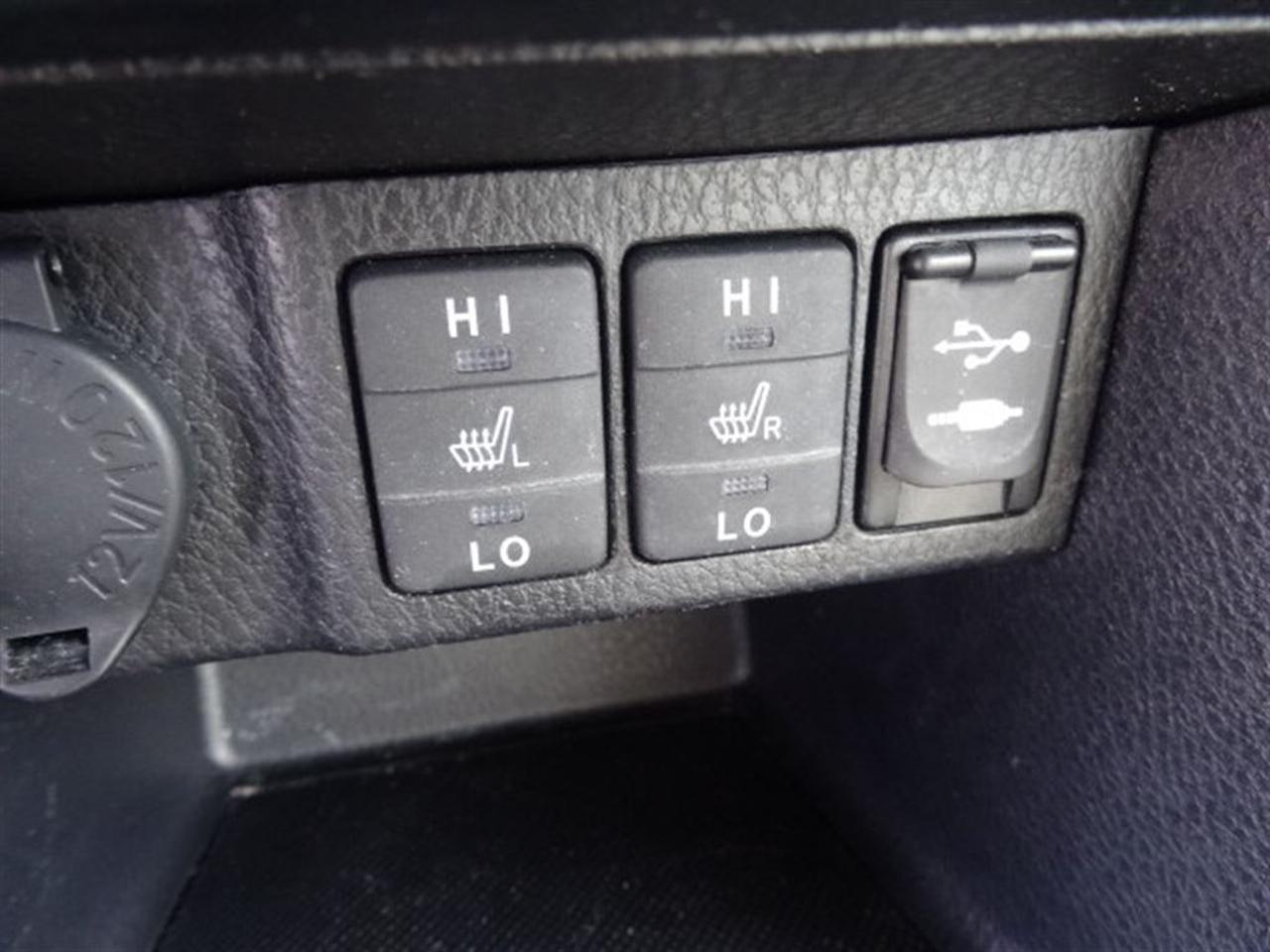 650863.11390215