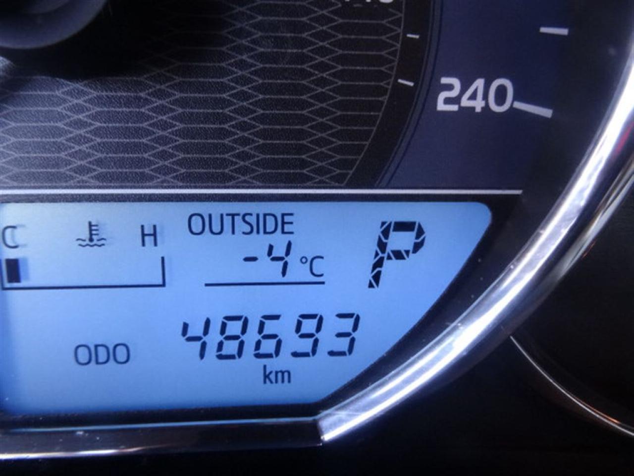 650882
