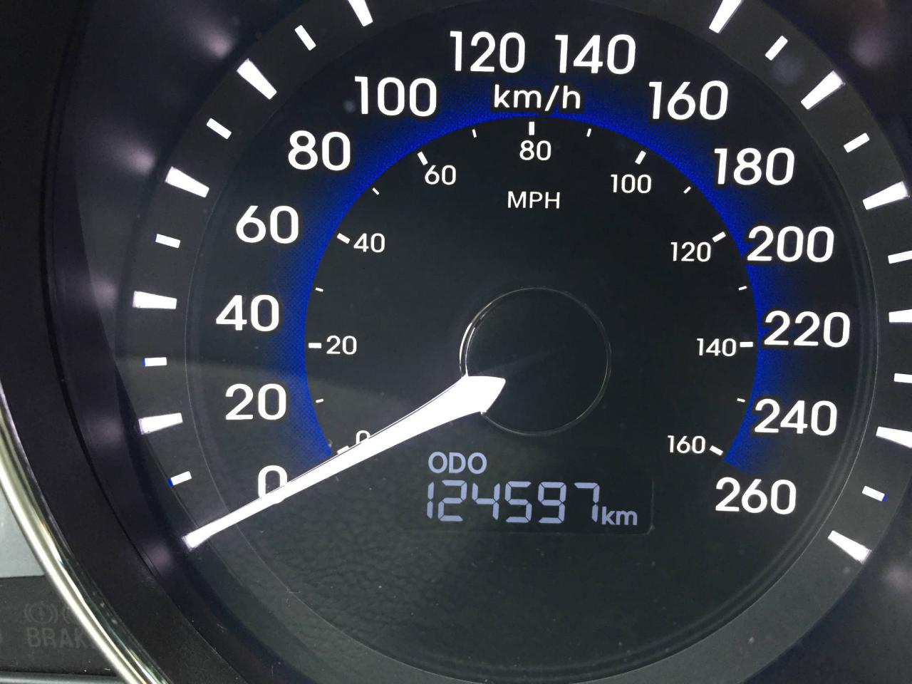 650884