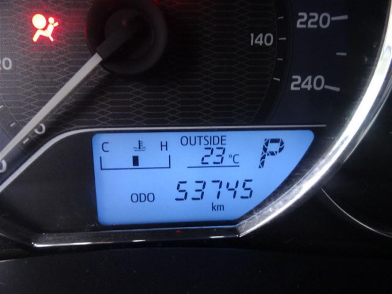 650886