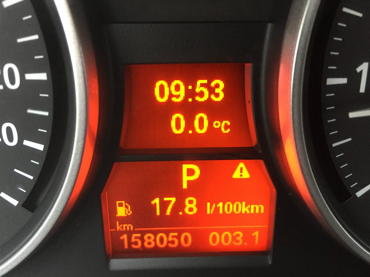 650887