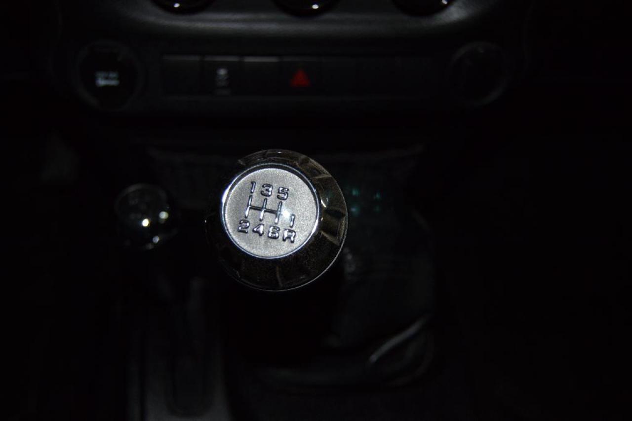 650889