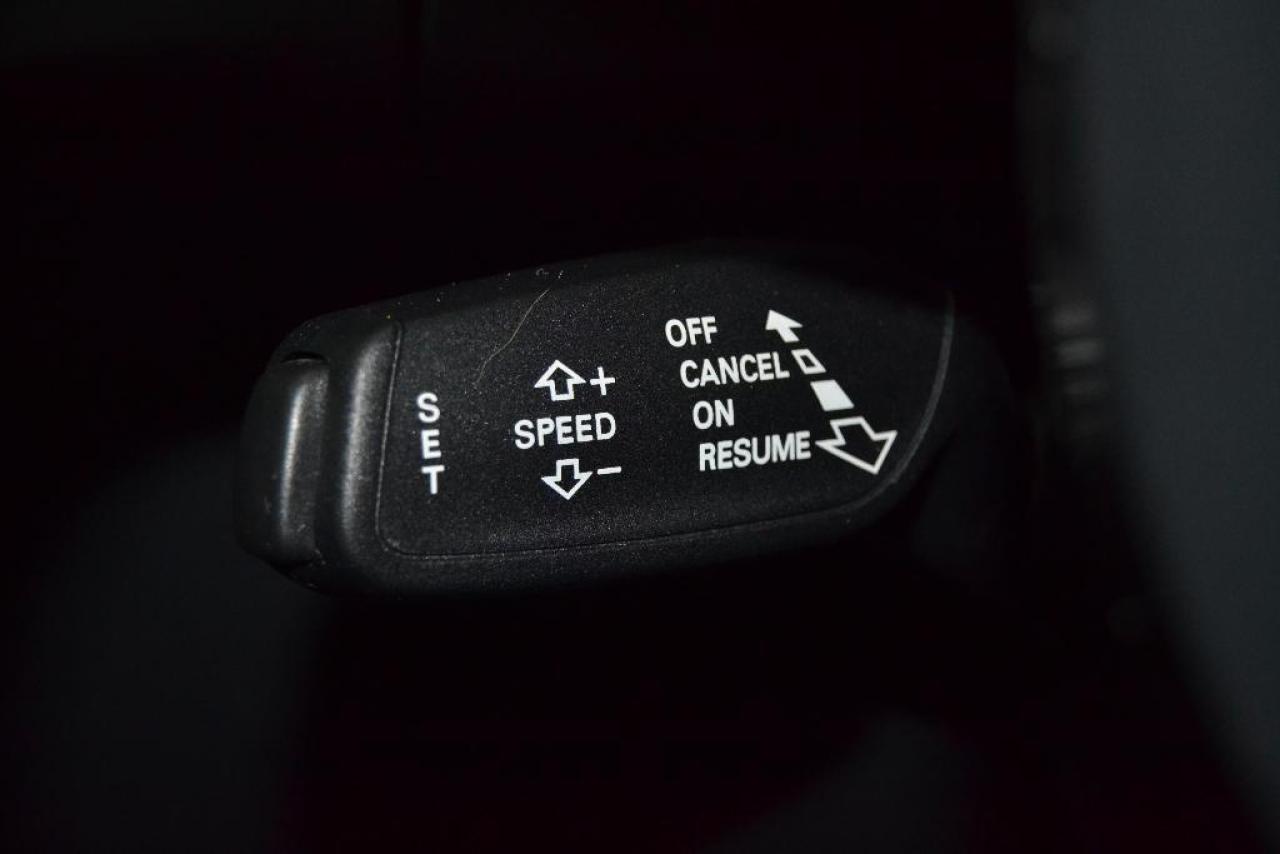 650897