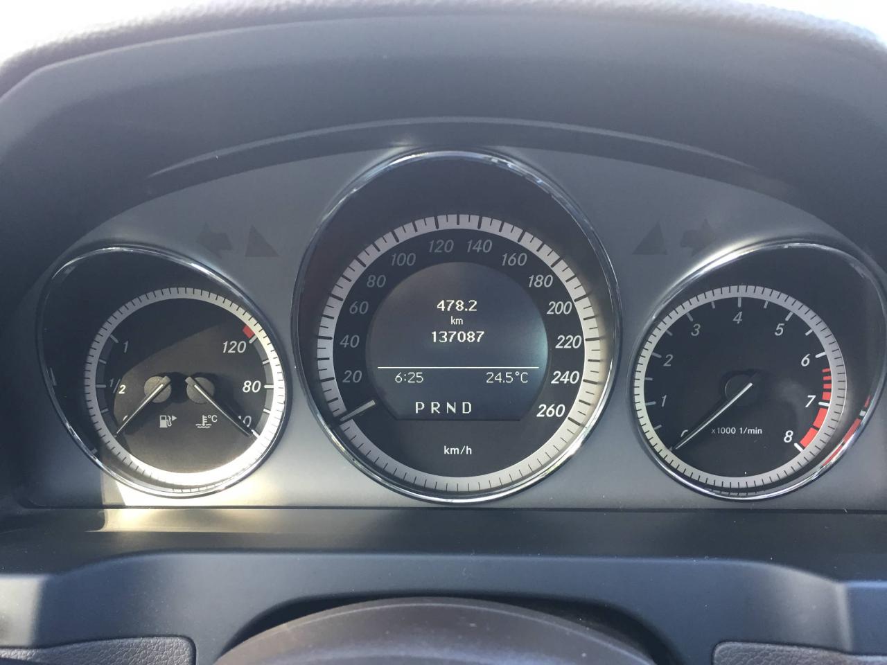 650927