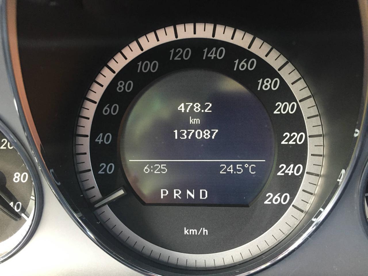 650927