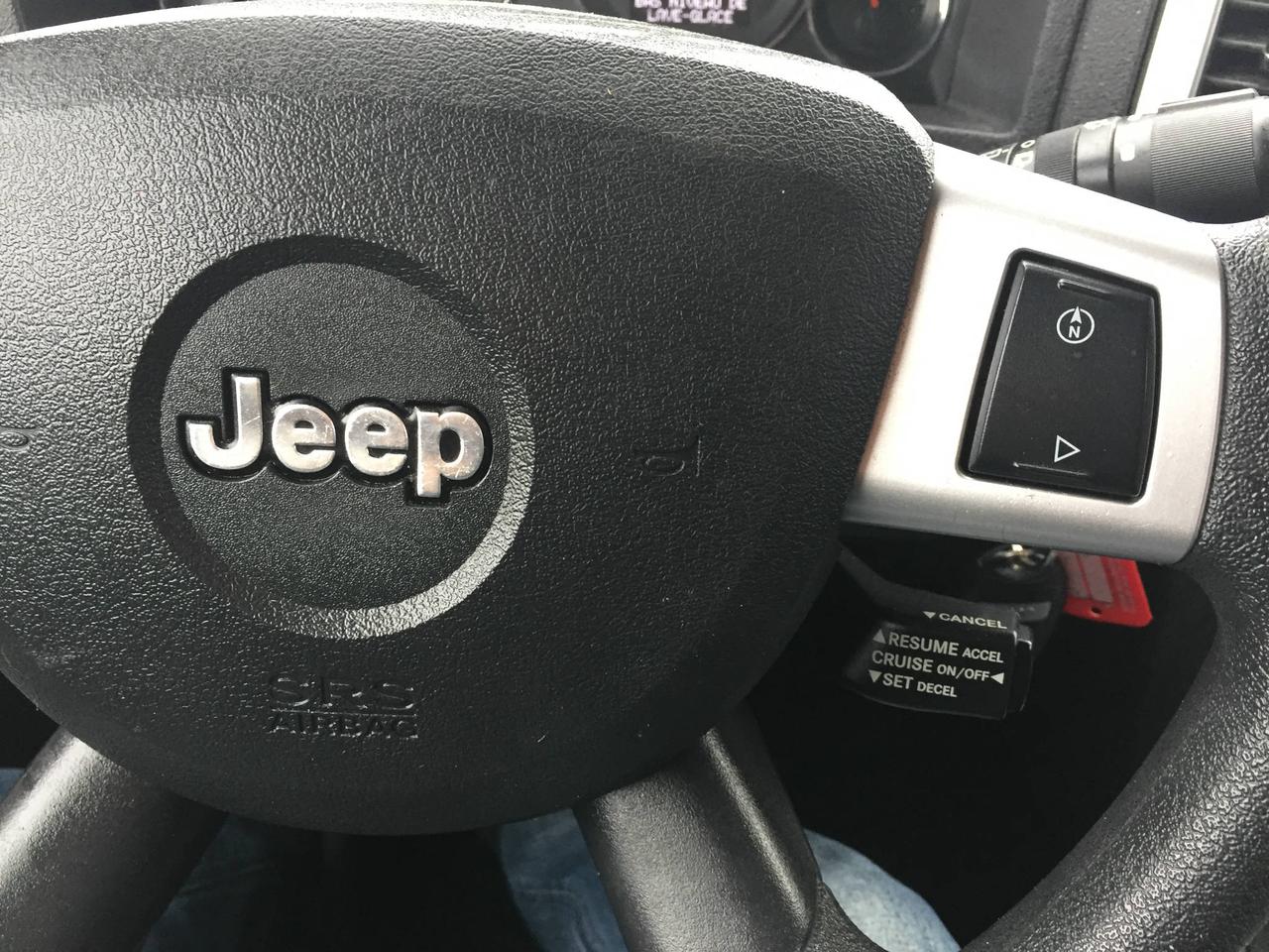 650947.11392203