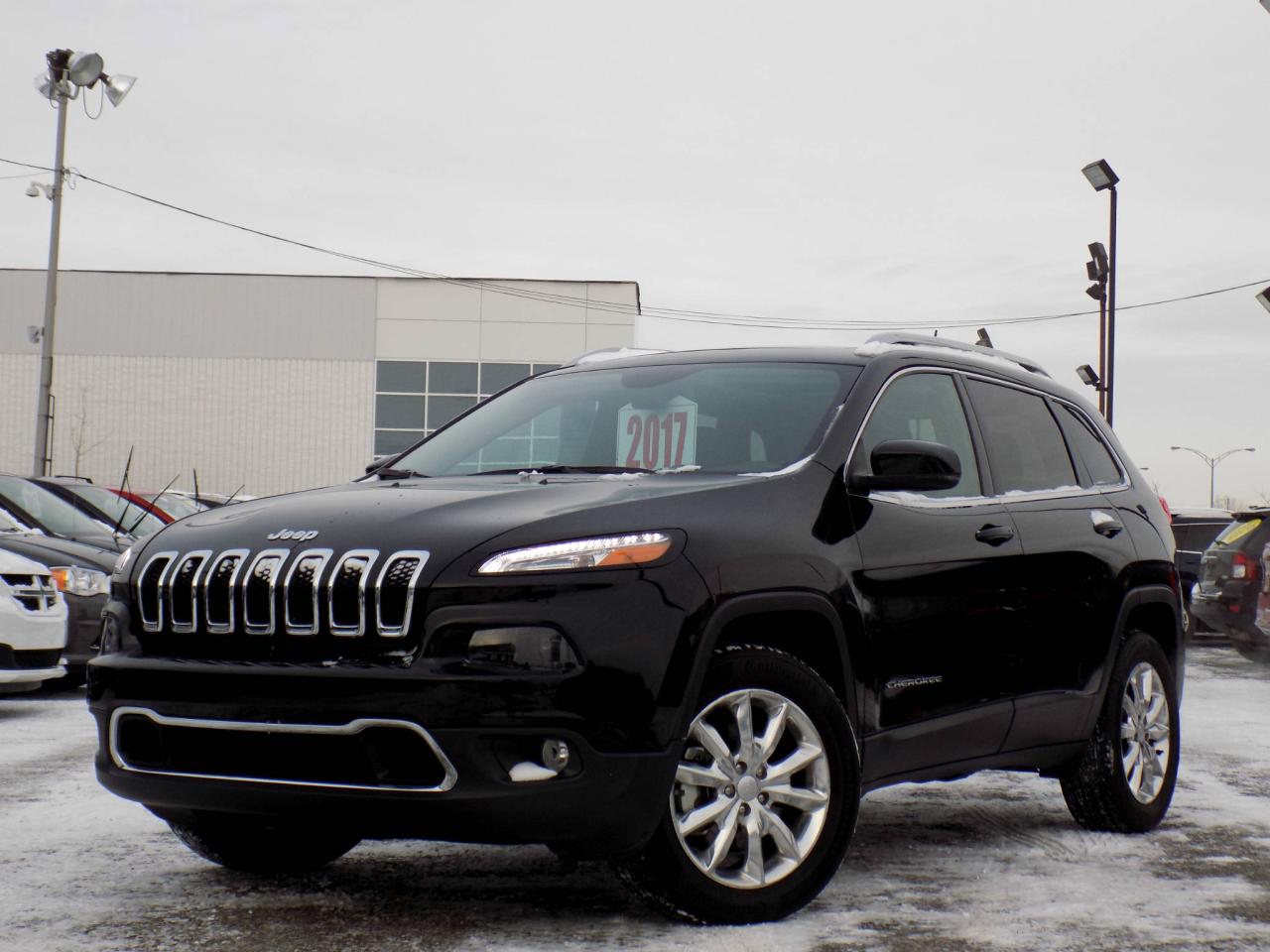 Used 2017 Jeep Cherokee LIMITED 4X4 *V6*CUIR*TOIT*GPS*GRP LUXE* for sale in Brossard, QC