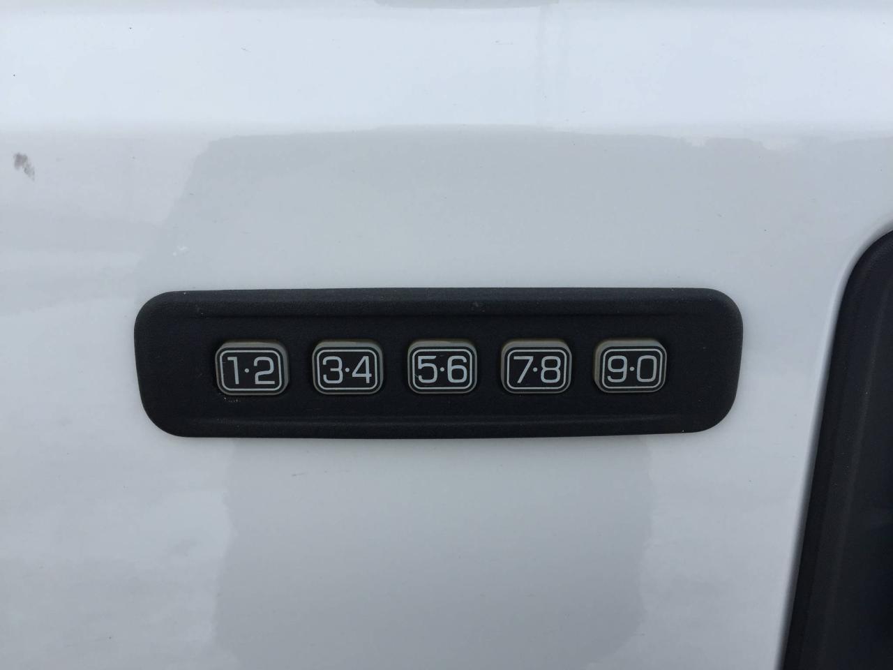 650979