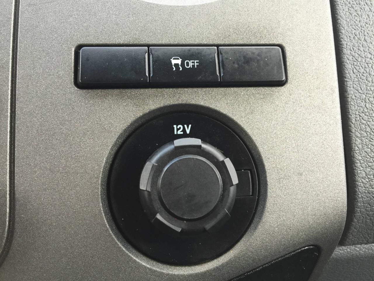 650979