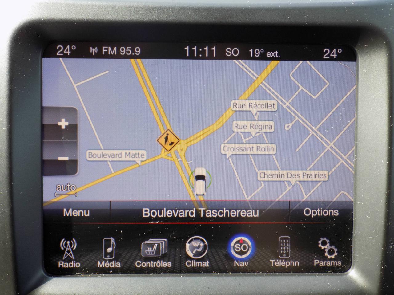 650983.11392875