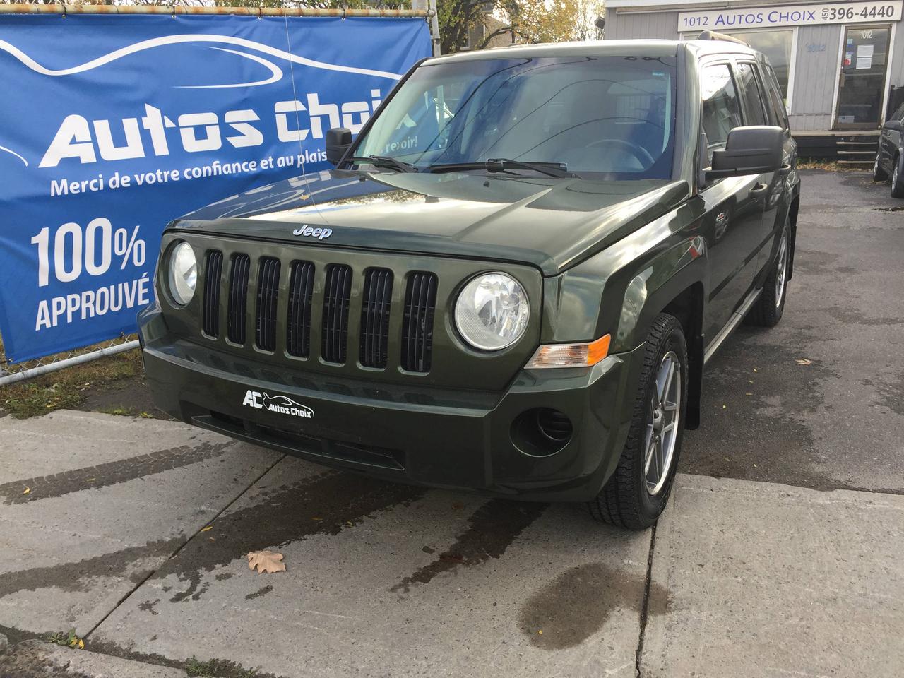 <a href=https://www.autoaubaine.com/Jeep-Patriot-c6931052.html>https://www.autoaubaine.com/Jeep-Patriot-c6931052.html</a>

JEEP PATRIOT AWD NORTH 2009 AUTOMATIQUE DE COULEUR VERT AVEC 136,588 KM (CERTIFIÉ) TOUT ÉQUIPÉ FINANCEMENT A PARTIR DE 48$ PAR SEMAINE

**FINANCEMENT 100% APPROUVÉ**


AIR CLIMATISE
VITRES ELECTRIQUES
PORTES ELECTRIQUES
MIROIRS ELECTRIQUES
MIROIRS CHAUFFANTS
SIEGES CHAUFFANTS
DEVERROUILLAGE A DISTANCE
ANTIDERAPAGE
4X4 / 4WD / AWD
JANTES EN ALLIAGE (MAGS)
LECTEUR CD
PRISE AUXILIAIRE
FREINS ABS

++++ AUTOS CHOIX ++++ 

**** MEMBRE DE LAMVOQ **** 

FINANCEMENT SUR PLACE 1 2 3 4 CHANCES AU CRÉDIT 
APPROBATION EN 20 MINUTES SUR PLACE OU SUR INTERNET 
TAUX DACCEPTATION DE 100 % 
FINANCEMENT MAISON 


OUVERT 7 JOURS 


NOUS REMETTONS SUR DEMANDE UN CARPROOF LORS DE LACHAT DUN VÉHICULE DE 3995$ ET PLUS 

NOUS ACHETONS ET PRENONS TOUS LES ÉCHANGES 

**LIVRAISON ET EXPORTATION DISPONIBLE PARTOUT AU CANADA ** 
GRATUIT DANS LES ENVIRONS DE LILE DE MONTRÉAL (AVEC FRAIS POUR LEXTERIEUR DE MONTREAL) 

NOUS ACCEPTONS INTERAC-VISA-MASTERCARD 


1-888-313-0496 (SANS FRAIS) 

960 ET 1012 BOULEVARD TASCHEREAU, LONGUEUIL, J4K 2X3 


***VISITER NOTRE SITE INTERNET ET NOTRE PAGE FACEBOOK*** 
***AFIN DAVOIR ACCÈS À TOUT NOTRE INVENTAIRE AINSI QUÀ NOS PROMOTIONS*** 

+ (version mobile pour iphone/android disponible) + 
www.autoschoix.ca 
www.facebook.com/autoschoix 

*Bien que nous nous efforcions autant que possible dassurer lexactitude de ces données, nous ne sommes pas responsables de toute erreur ou omission contenue dans cette page.