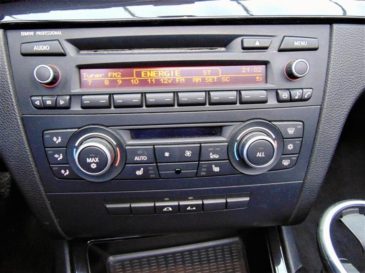 651027.11393932