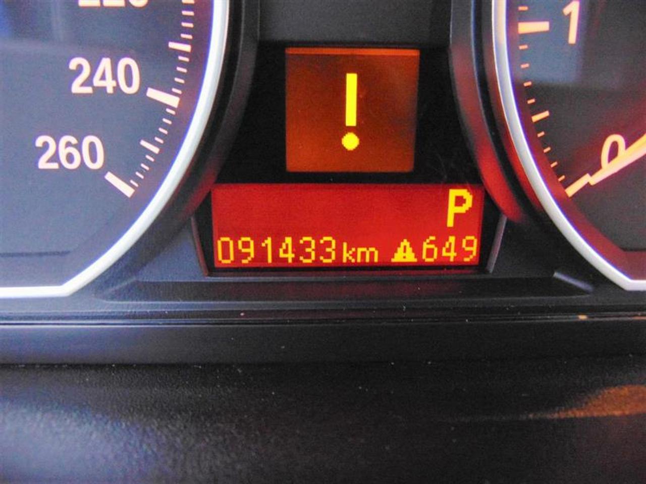 651027.11393937